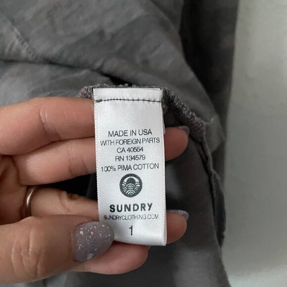 Sundry Gray Camouflage Long Sleeve V-Neck Shirt Size 1 Womens Small Pima Cotton - Picture 4 of 7